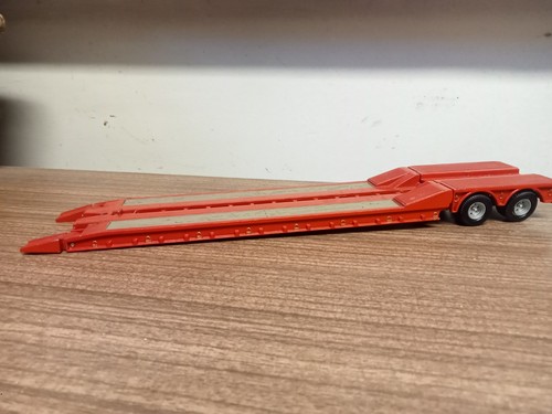 Corgi modern truck heavy - modern,