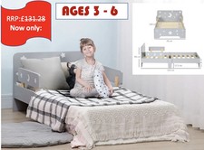 Kids Toddler Bed w/ Star and