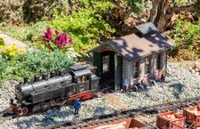 Pola 330890 Rural Engine Shed Kit G Gauge