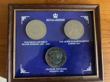 Royal crowns Coin Set Mounted In Wooden Frame
