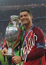 Cristiano Ronaldo Signed 6X4