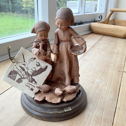 Giuseppe armani girls feeding - giuseppe,