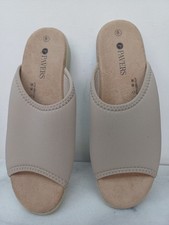 Pavers UK 8 EU 41 Stretch Sandals Beige Soft Comfort Holiday  Sliders Flip Flops