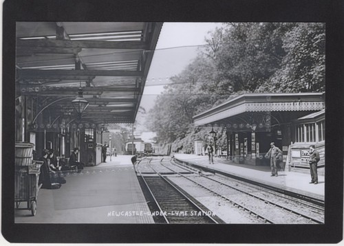Newcastle under lyme - newcastle-under-lyme, station
