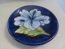 RARE MOORCROFT BLUE HIBISCUS FLOWER DISH 4.5 INCH DIA 1ST QUALITY *SPECIAL OFFER