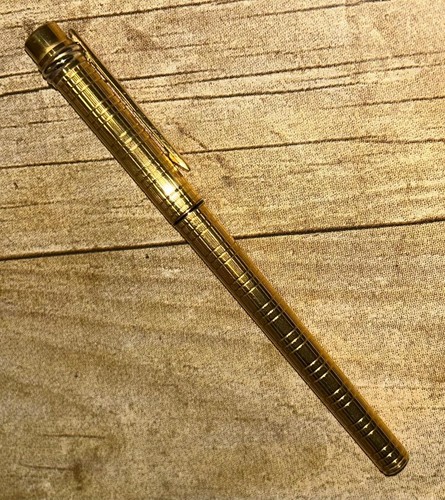 Must cartier trinity gold - cartier,