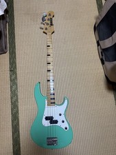 YAMAHA Electric Bass Mint