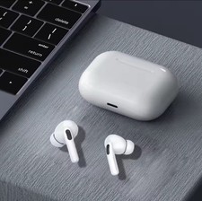 Apple AirPods Pro 2nd Generation with MagSafe Wireless Charging Case (USB‑C) 