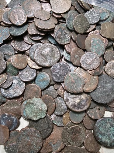 One random ancient roman - random,