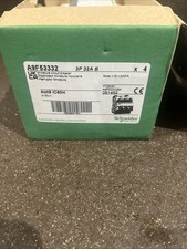 Schneider 32A Type C Three