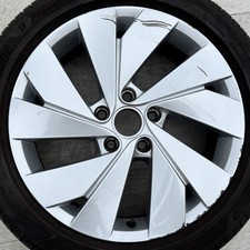 Genuine VW Golf Belmont 17"