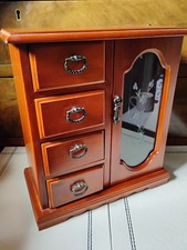 Vintage  Wooden Jewelry