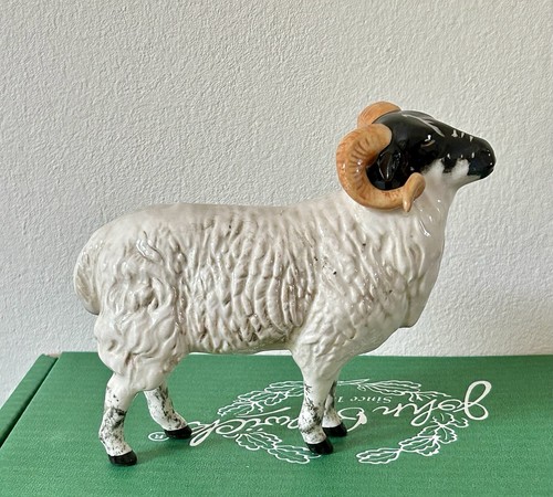 Scarce beswick figure - scarce,