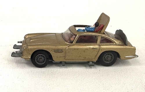 Corgi toys 261 - james, bond