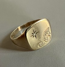 Old Solid Gold 9ct Signet Ring Diamond Size R English Hallmarks
