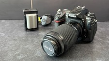 Nikon D300 12.3MP Digital SLR