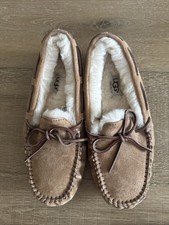 UGG Dakota Chestnut Slippers Moccasins Shoe Suede Sheepskin Size US 7  UK 4.5