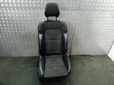 Renault clio seat - front, right