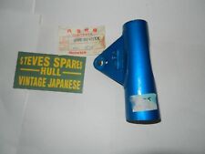 HONDA GENUINE- H/LAMP BRKT  CD175  51602-302-672XK ,BLUE ,RIGHTHAND SIDE .