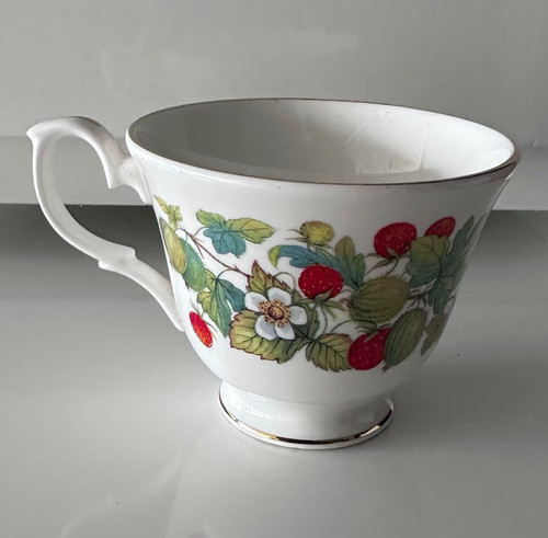 Vintage duchess strawberry - vintage,