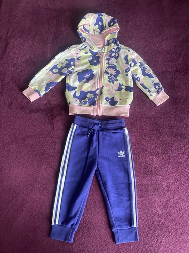 Months girls adidas - 18-24,