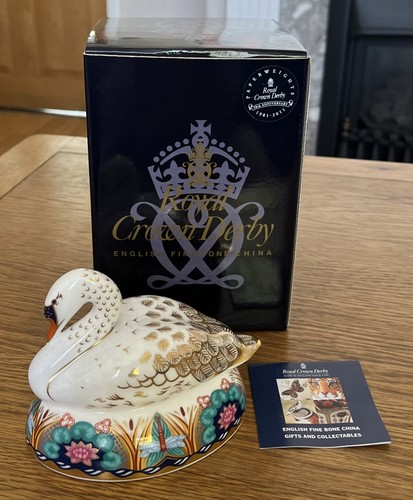 1st quality royal crown derby - 1st,