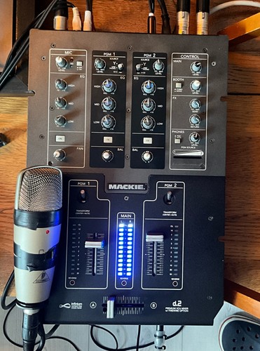 Mackie battle mixer for - d.2,