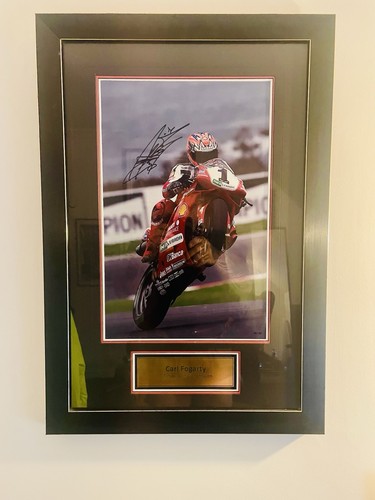 Carl fogarty photo signed - fogarty,