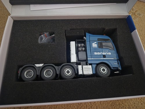 Tekno sarens tgx 8x4 - +, ballest