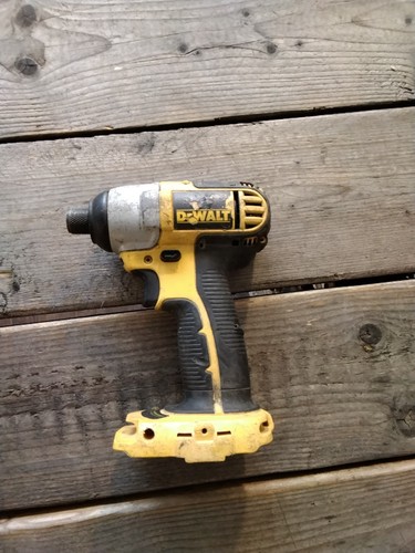 Dewalt dc825 18v - 18v, hex