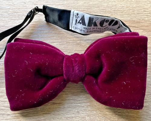 Akco velvet bow tie - akco,