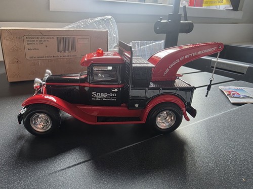 Snap model wrecker - on, a