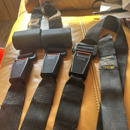 Fiat seat belts classic - belts.,