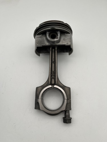 Suzuki gsxr750 connecting rod - suzuki,