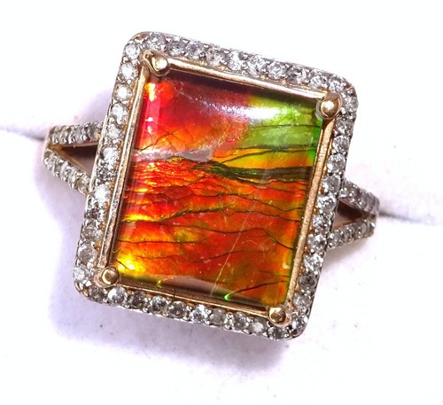 9ct gold emerald cut ammolite - gold,