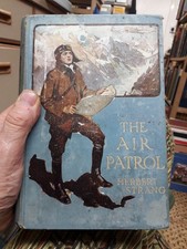 HERBERT STRANG. The Air