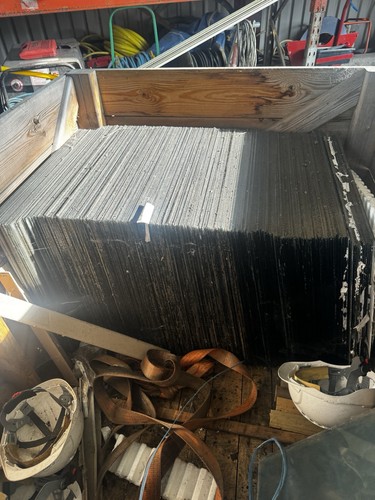 Used greenhouse glass 610mm - 610mm, x