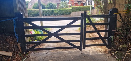 Driveaway farm gates 6ft - farm,