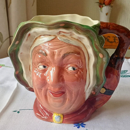 Beswick sairey gamp - sairey, 371
