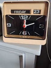 [ Jaz ] Clock Flip Calender Clock