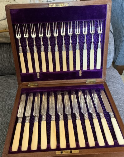 Antique cased set - set, afternoon
