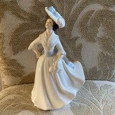 ROYAL DOULTON FIGURE FIGURINE “MARGARET” HN2397 1981