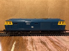 Tri-ang Hornby OO Gauge R758