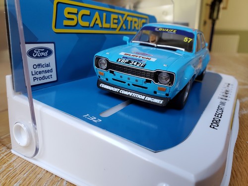 New scalextric c4445 ford - scalextric,