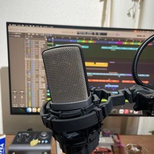 AKG c214 condenser microphone