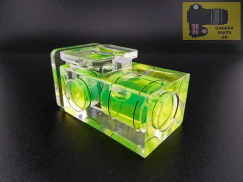 Dslr camera flash - hot, shoe