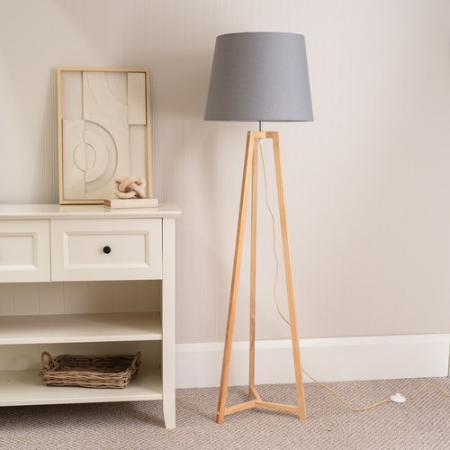 Natural wooden tripod - tripod, floor