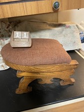 VICTORIAN SOLID OAK HORSESHOE