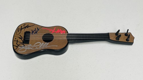 Signed guitar wee man steve - guitar,