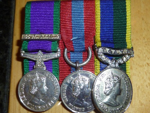 South arabia miniature medal - south,